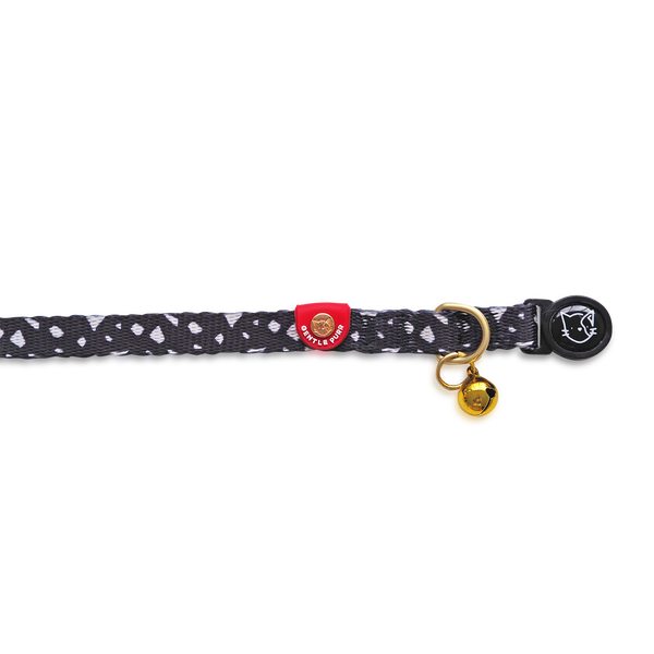 Gentle Purr Cat Collar - Cheeky Chip